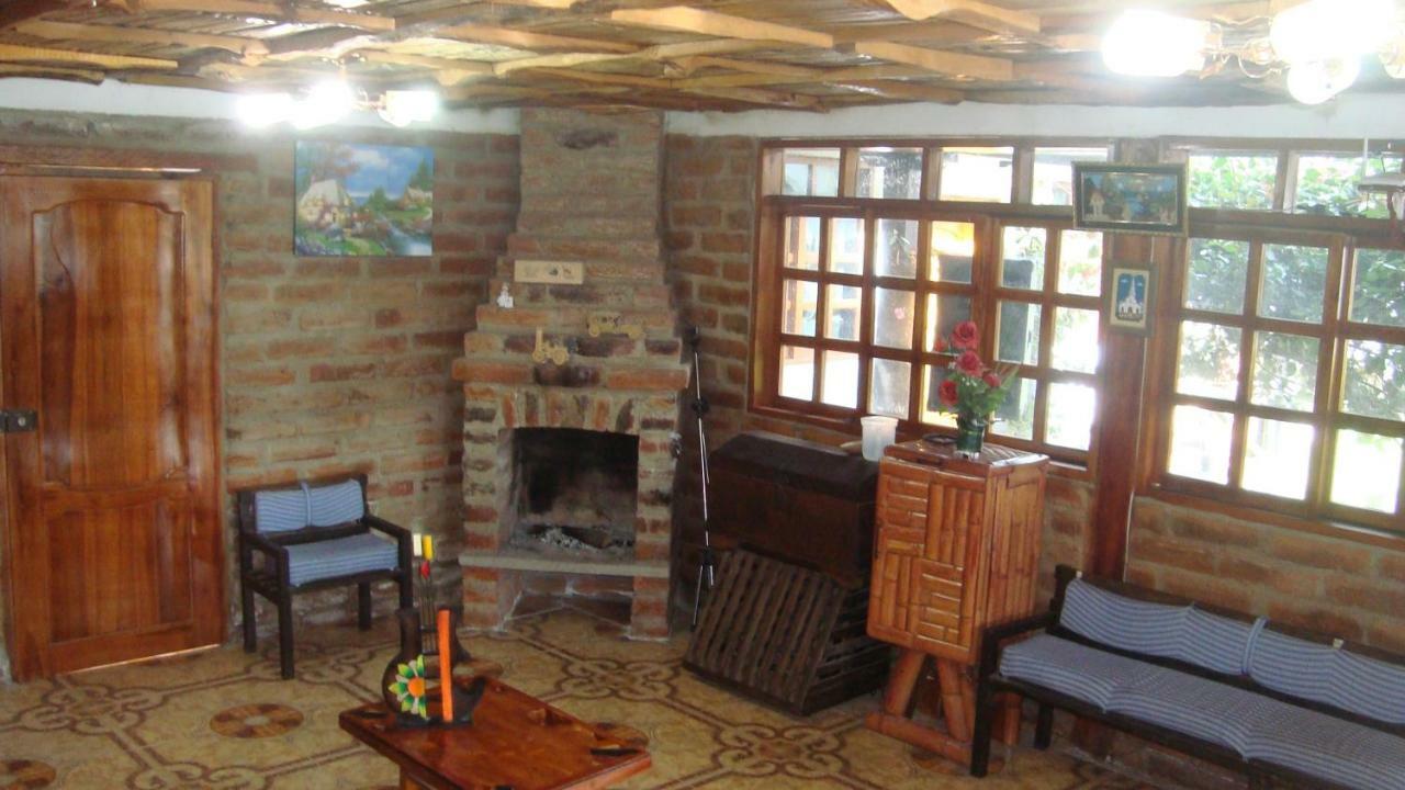 El Descanso “The Rest” Otavalo Eksteriør bilde
